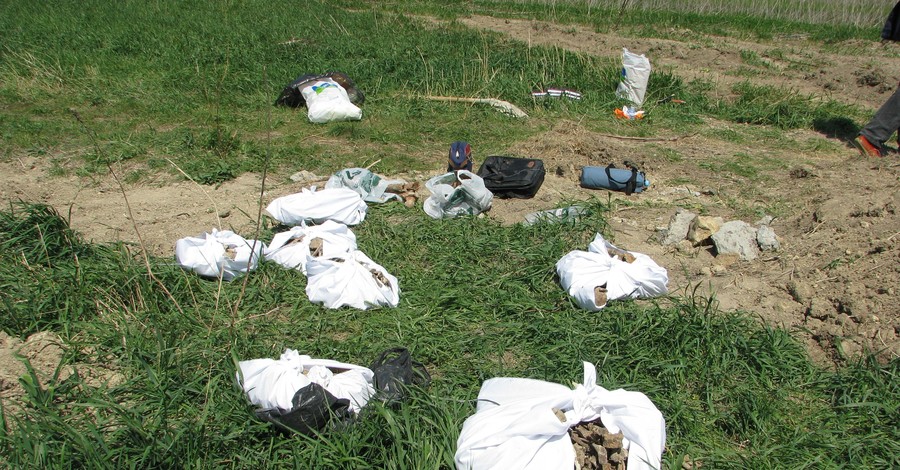Под Киевом обнаружили хранилище человеческих останков