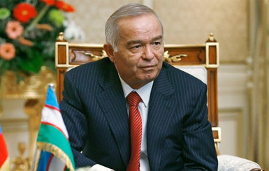 СМИ: Президента Узбекистана госпитализировали с инсультом