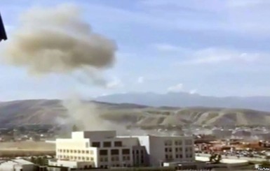 Опубликовано видео взрыва у посольства Китая в Бишкеке
