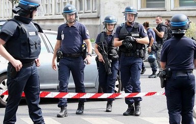 Во Франции предотвратили теракт, который готовили 
