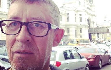 В Киеве в среду простятся с журналистом Александром Щетининым 