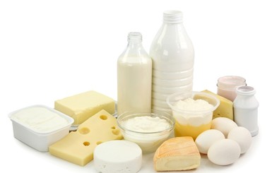 Молочные продукты подорожают на 15 процентов, а импортный сыр подешевеет