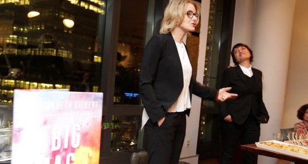 Автор романа 