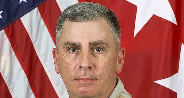 Советником Полторака стал отставной генерал армии США