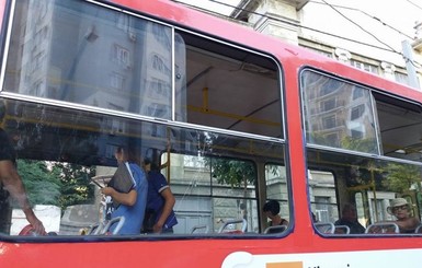 В Одессе пассажир устроил стрельбу в трамвае