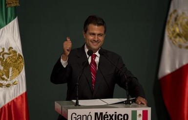 В Мехико прошел митинг против президента 