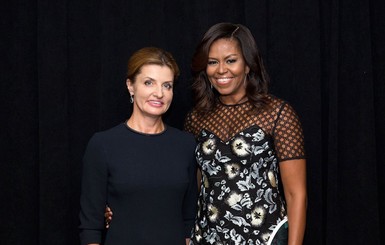 Марина Порошенко и Мишель Обама нашли общие интересы 