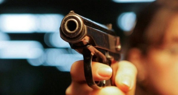 Под Киевом подростки устроили стрельбу - один в реанимации 