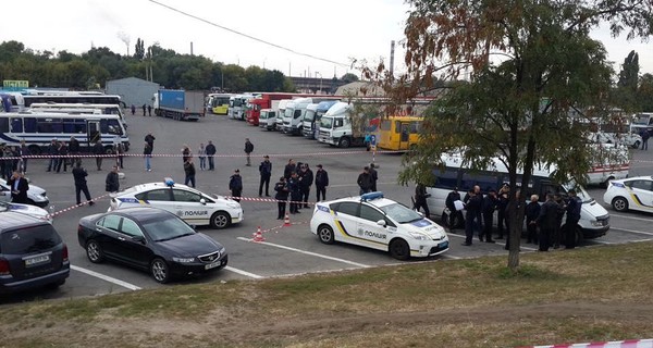 В Днепре водитель застрелил патрульного и еще одного ранил