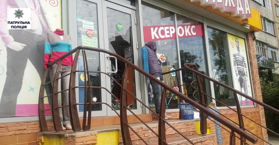 В Николаеве продавец закрыла вора в магазине