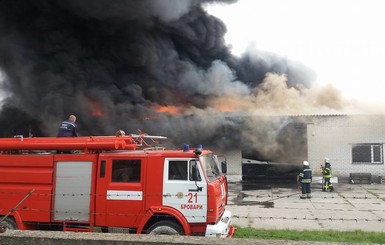 Под Киевом вспыхнул крупный пожар