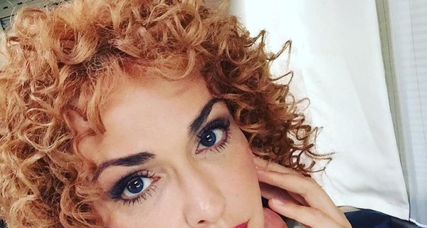 Ольга Сумская стала рыжей и кудрявой