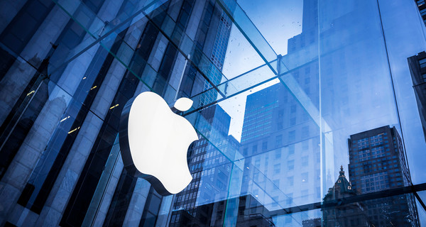 Самым дорогим в мире брендом признали Apple