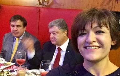А Одессе Порошенко и Саакашвили попали на селфи