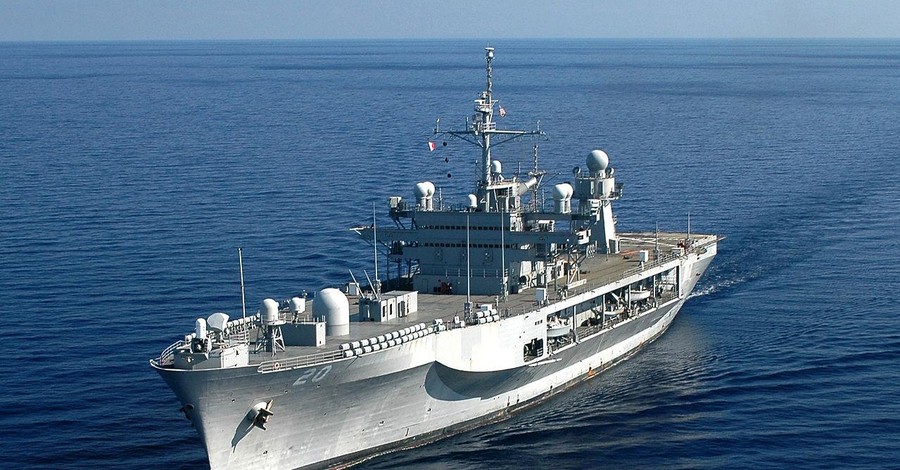В Черное море вошел флагман шестого флота США 