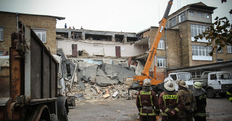Фундамент рухнувшей школы в Василькове мог быть 