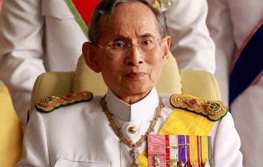 Трон Таиланда занял 96-летний регент
