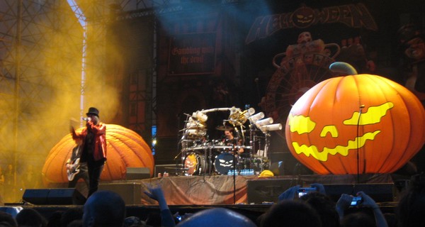 Традиции и история Хэллоуина 2018