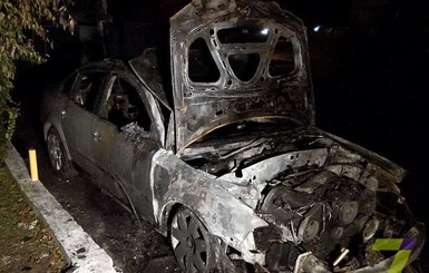 В Одессе сожгли машину начальника налоговой