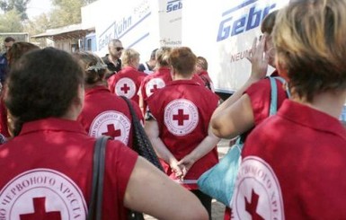 Сотрудников Красного Креста не впустили к заложникам в Донбассе