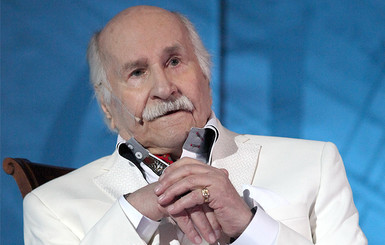 101-летний актер Зельдин попал в больницу из-за давления
