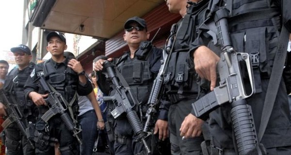 На Филиппинах полиция убила мэра города во время перестрелки 