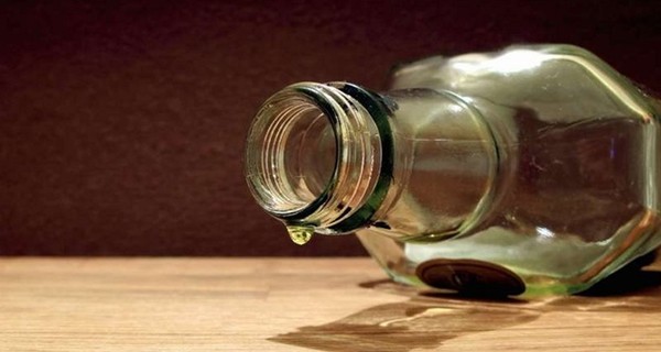 Во Львовской области подросток отравился алкоголем
