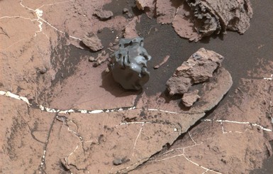 На Марсе нашли загадочный круглый объект