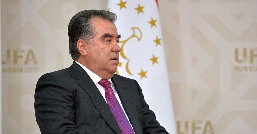 В Таджикистане ввели уголовную ответственность за оскорбление президента