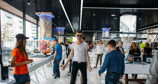 Факт. В Киеве открылся магазин будущего
