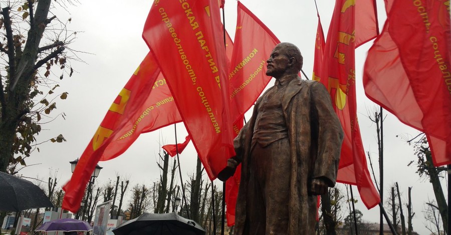 В Минске открыли памятник Ленину
