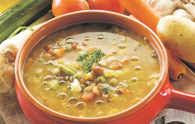 Холодная осень горячего супа просит : четыре рецепта супов