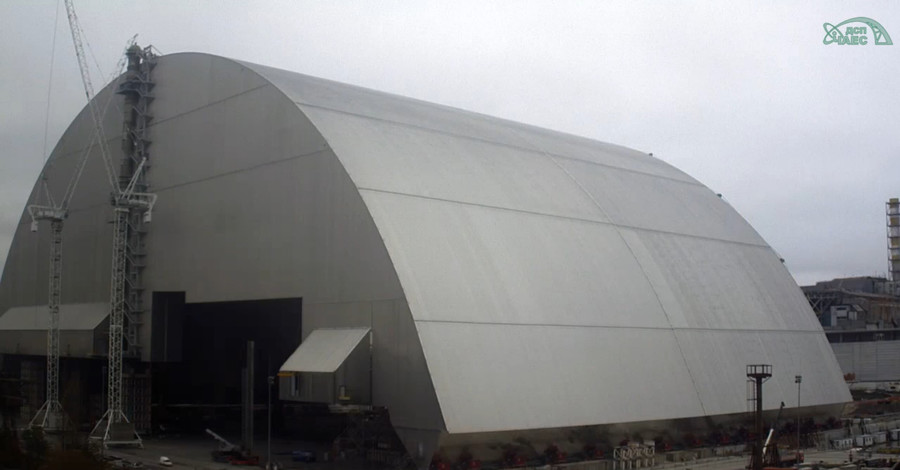 На Чернобыльской атомной готовятся накрывать 4-й блок новой аркой