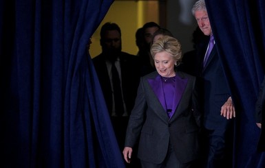 Штаб Клинтон обвинил директора ФБР в поражении на выборах