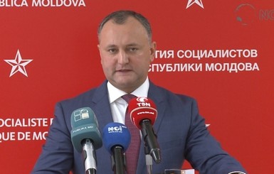 Игорь Додон объявил о своей победе на выборах президента Молдовы