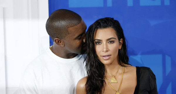 Ким Кардашьян готовится к третьему разводу