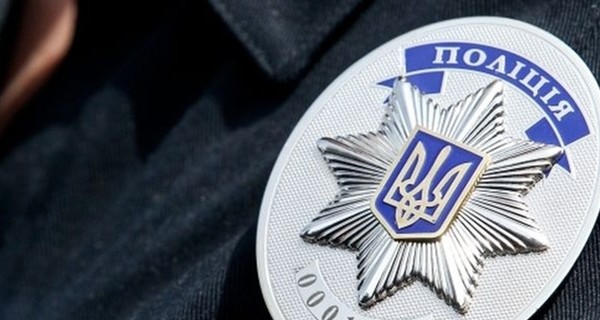 Полиция Киева задержала избившего патрульную мужчину