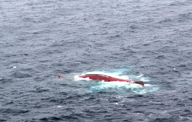 У берегов Индонезии столкнулись два судна