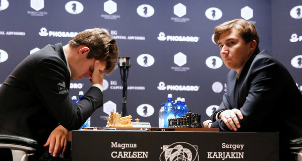 Матч за шахматную корону: Карякин черными победил Карлсена