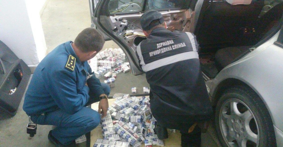 Откровения контрабандиста: умелец спрячет в машине до 1000 пачек сигарет