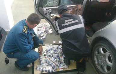Откровения контрабандиста: умелец спрячет в машине до 1000 пачек сигарет