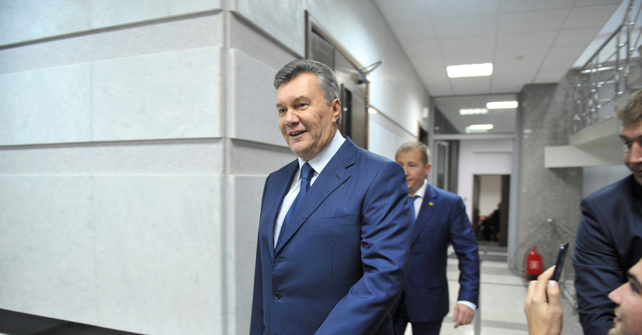 Янукович обвинил Авакова в срыве онлайн-допроса