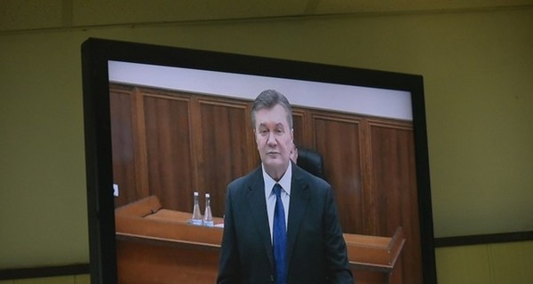 Янукович заявил, что не помнит, кому звонил накануне расстрелов на Майдане