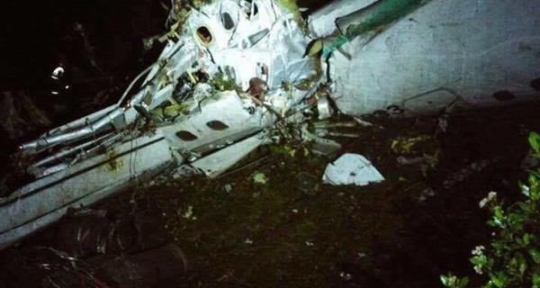 Появились первые фотографии рухнувшего самолета в Колумбии
