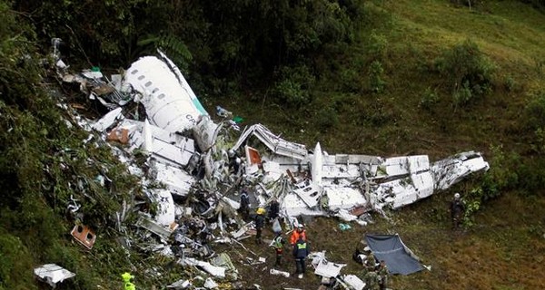 Бразилия объявила траур по жертвам крушения лайнера в Колумбии