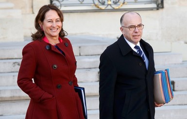 Новым премьером Франции стал экс-глава МВД Бернар Казнёв