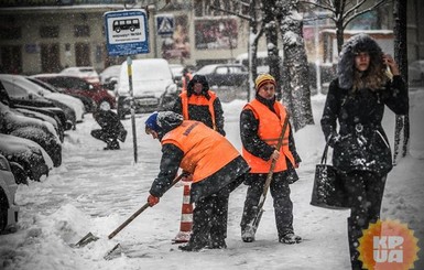 Завтра, 8 декабря, в западных, северных и центральных областях пройдет снег с переходом в дождь