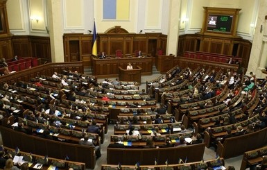 Задача для депутата: лишить неприкосновенности Новинского и запретить российские книги