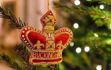 Королевский декор: как украсили Букингемский дворец к Рождеству