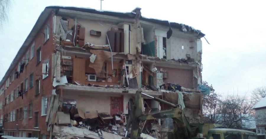 Жители рухнувшего общежития в Чернигове: 